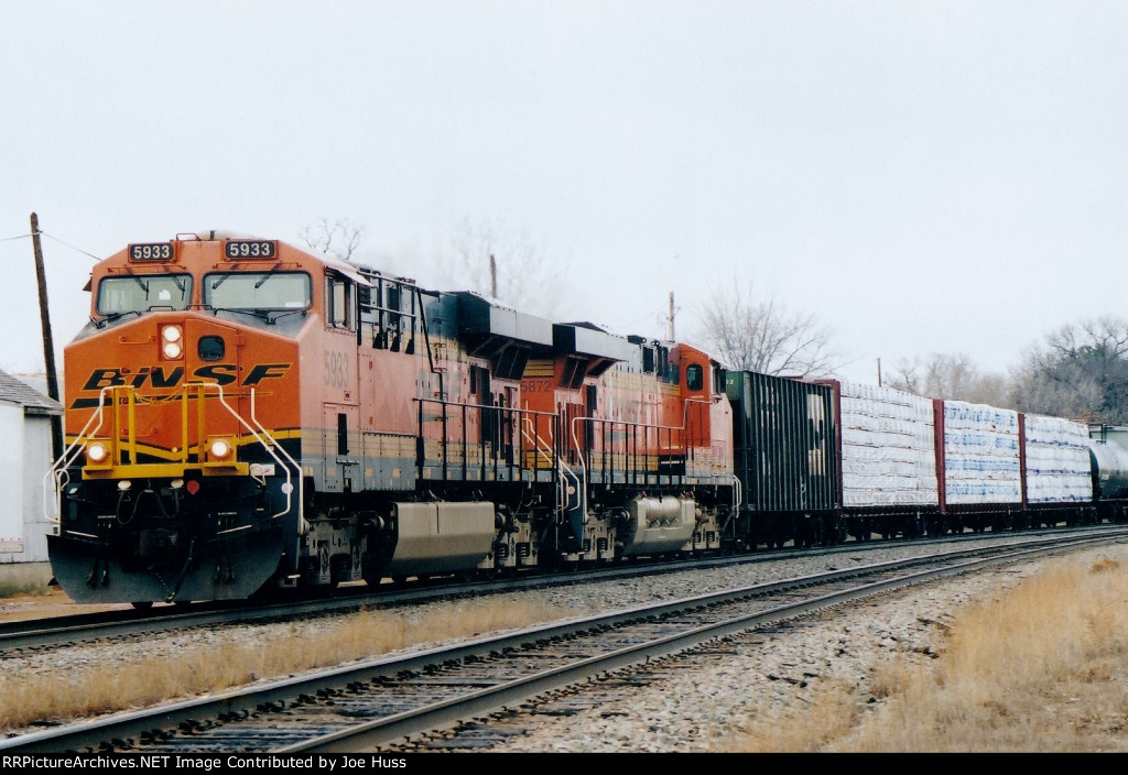 BNSF 5933 East